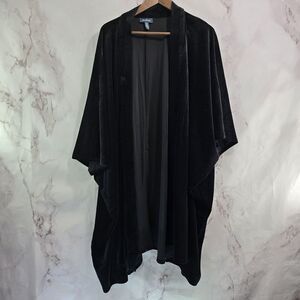 ModCloth Kimono Womens Large XL Black Velvet Robe Wrap Witchy Whimsy Spooky Mod